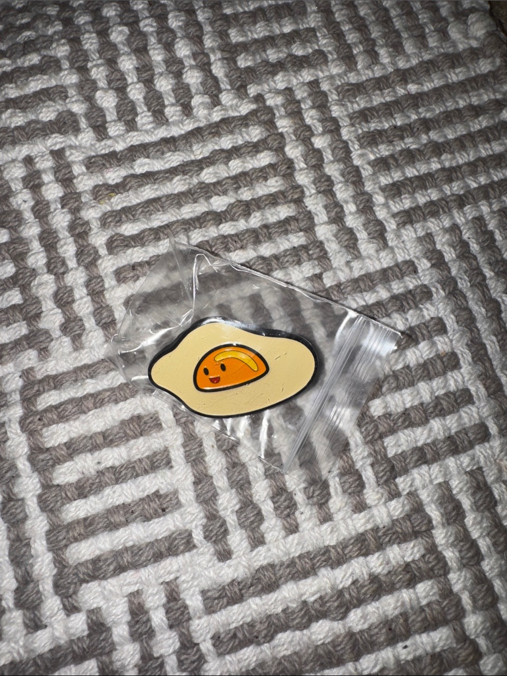 Egg, sunny side up pin